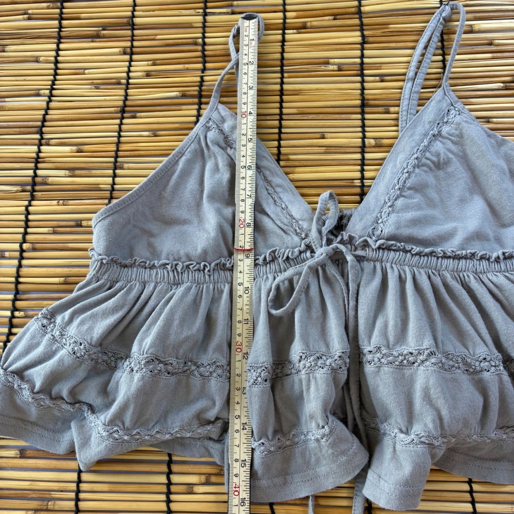 Urban Outfitters Grey Crochet Lace Trim Babydoll Cami Crop Top Large - Picture 5 of 8